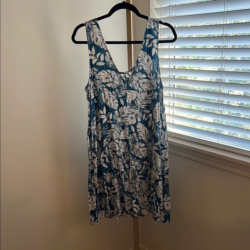 Boutique Teal and White floral/tropical print sundress (size L)